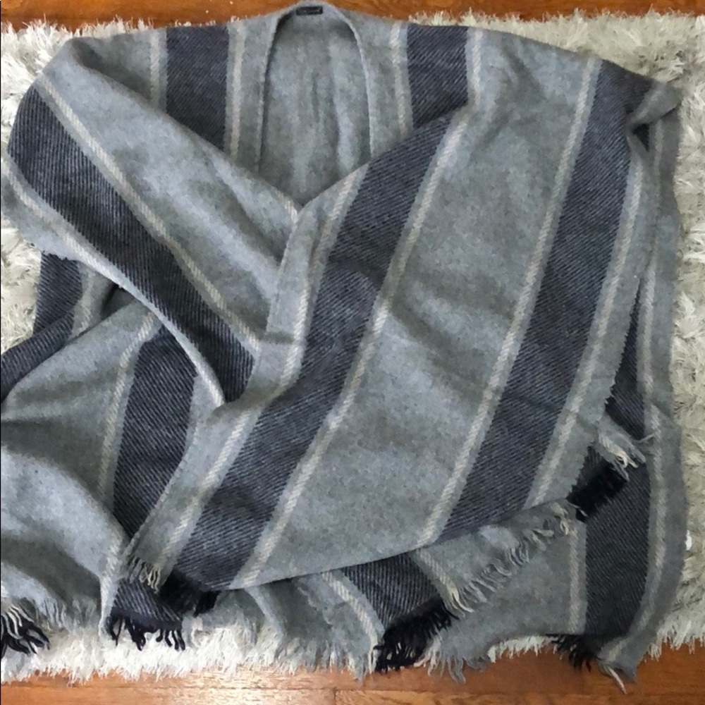 Club Monaco Vintage wool wrap